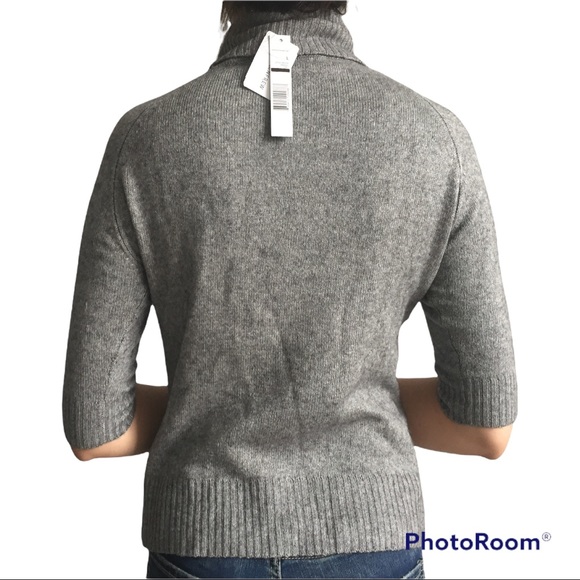 TAHARI & BLOOMINGDALES $298 grey cozy cashmere blend turtleneck sweater L NWT! - Picture 2 of 3